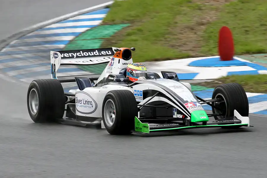 053 | 2010 | Motorsport Arena Oschersleben | FIA Formula 2 | © carsten riede fotografie