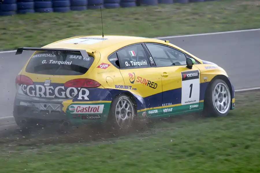 122 | 2010 | Motorsport Arena Oschersleben | FIA WTCC | © carsten riede fotografie