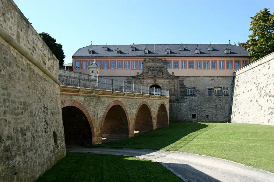 003 | 2010 | Erfurt | © carsten riede fotografie