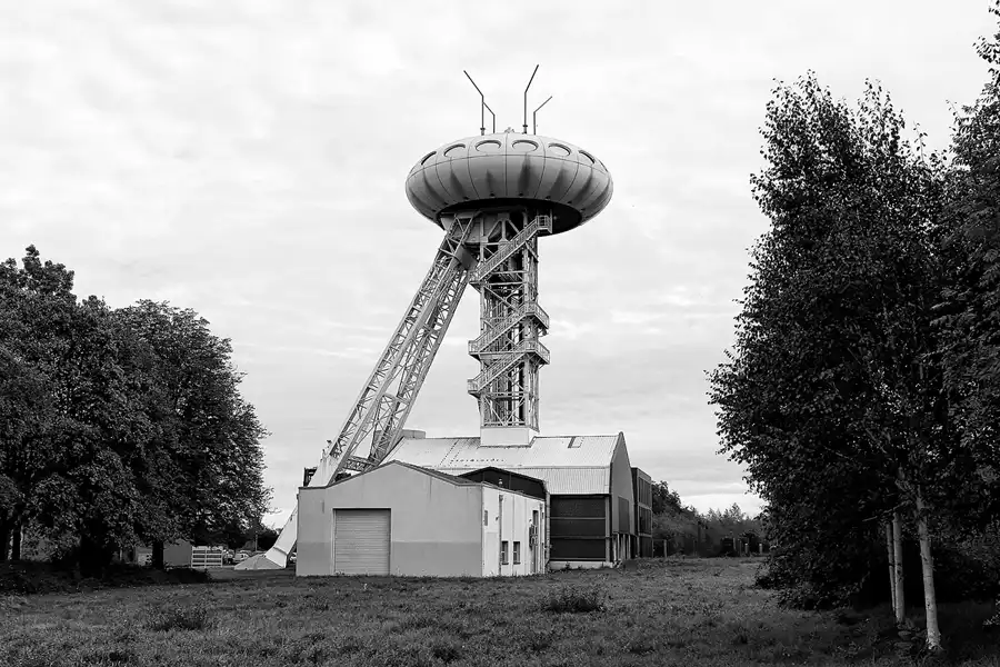 093 | 2010 | Lünen | Colani Ufo (Lüntec Tower) | © carsten riede fotografie