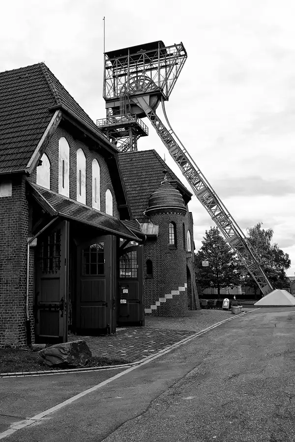 145 | 2010 | Dortmund | Zeche Zollern | © carsten riede fotografie