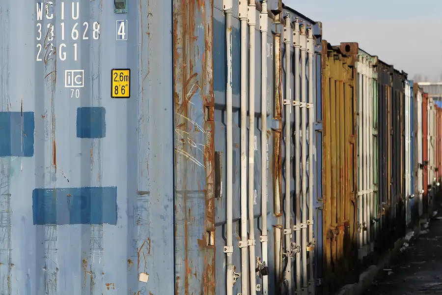 012 | 2011 | Berlin | Herzbergstrasse | © carsten riede fotografie