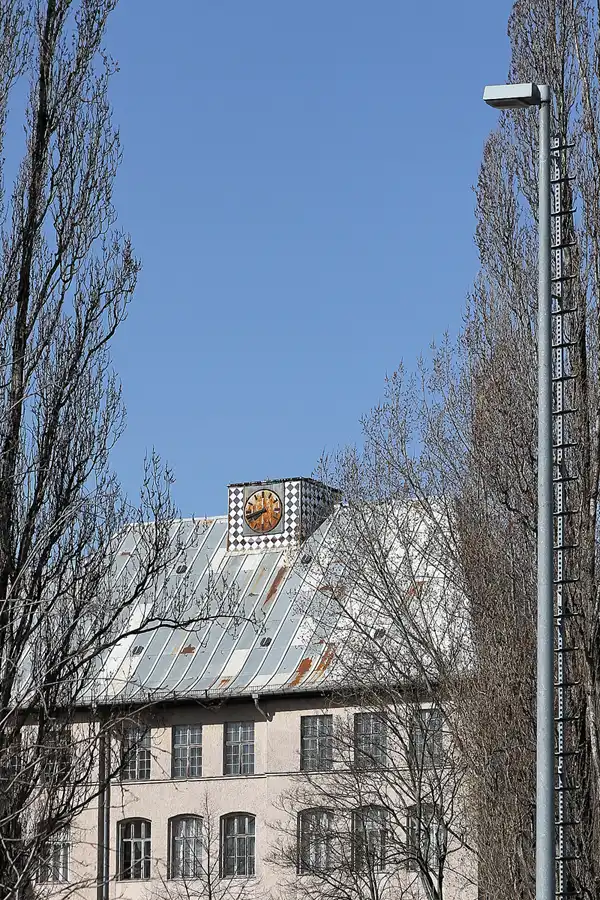 062 | 2011 | Berlin | Rummelsburger Strasse | © carsten riede fotografie