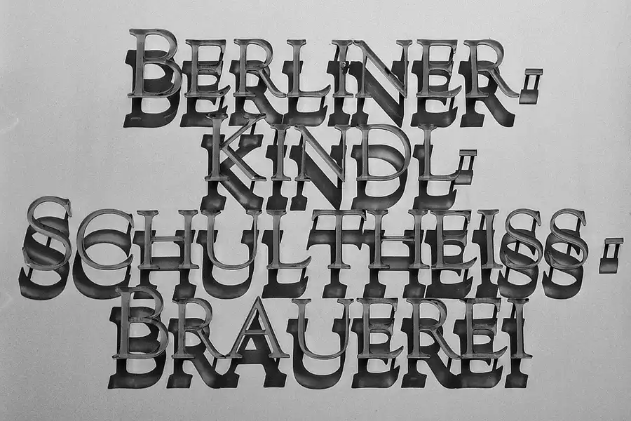 092 | 2011 | Berlin | Weissenseer Weg | © carsten riede fotografie