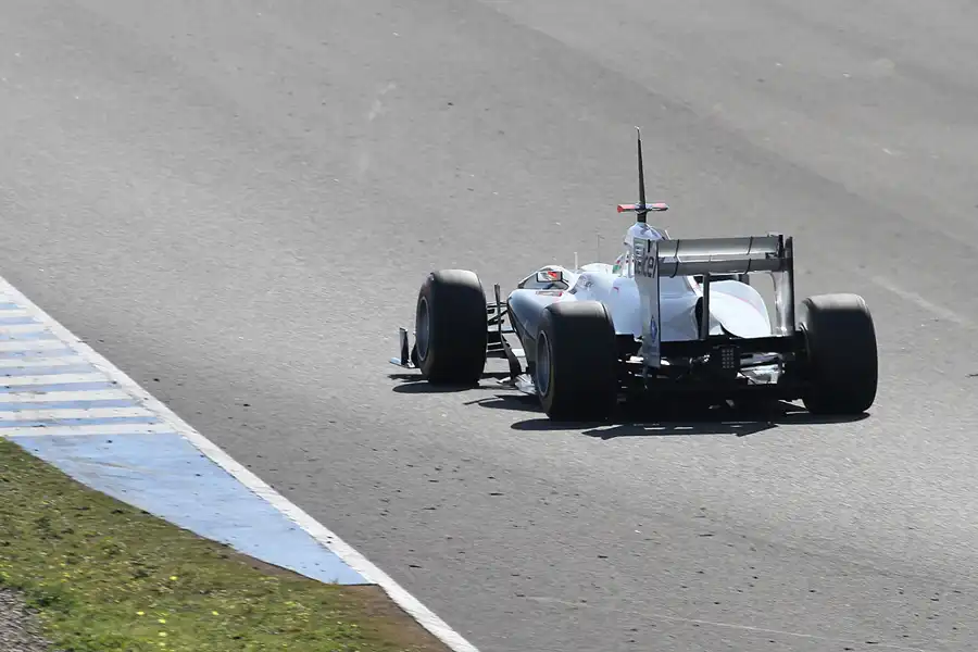 160 | 2011 | Jerez De La Frontera | Sauber-Ferrari C30 | Sergio Perez | © carsten riede fotografie