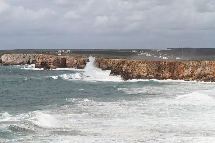 024 | 2011 | Enseada Do Beliche | © carsten riede fotografie