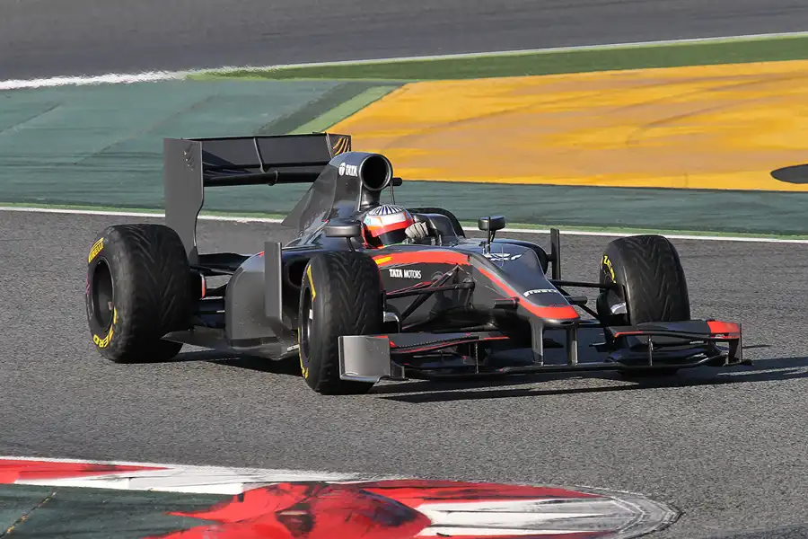 040 | 2011 | Barcelona | HRT-Cosworth F110 | Narain Karthikeyan | © carsten riede fotografie