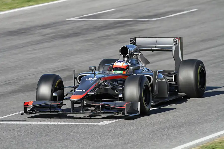 042 | 2011 | Barcelona | HRT-Cosworth F110 | Narain Karthikeyan | © carsten riede fotografie
