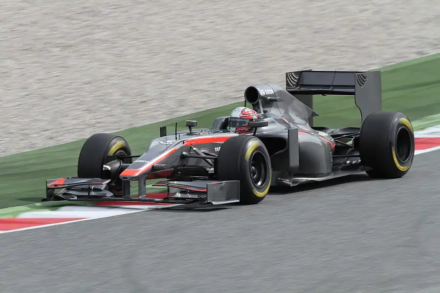 047 | 2011 | Barcelona | HRT-Cosworth F110 | Vitantonio Liuzzi | © carsten riede fotografie