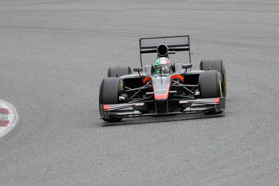 049 | 2011 | Barcelona | HRT-Cosworth F110 | Vitantonio Liuzzi | © carsten riede fotografie