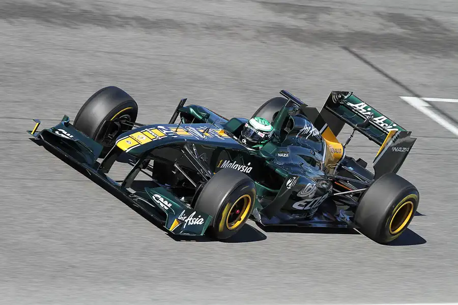 054 | 2011 | Barcelona | Lotus-Renault T128 | Heikki Kovalainen | © carsten riede fotografie