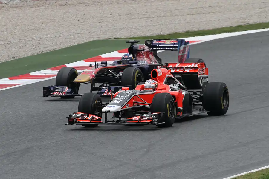 102 | 2011 | Barcelona | Marussia Virgin-Cosworth MVR-02 | Timo Glock + Toro Rosso-Ferrari STR6 | Daniel Ricciardo  | © carsten riede fotografie