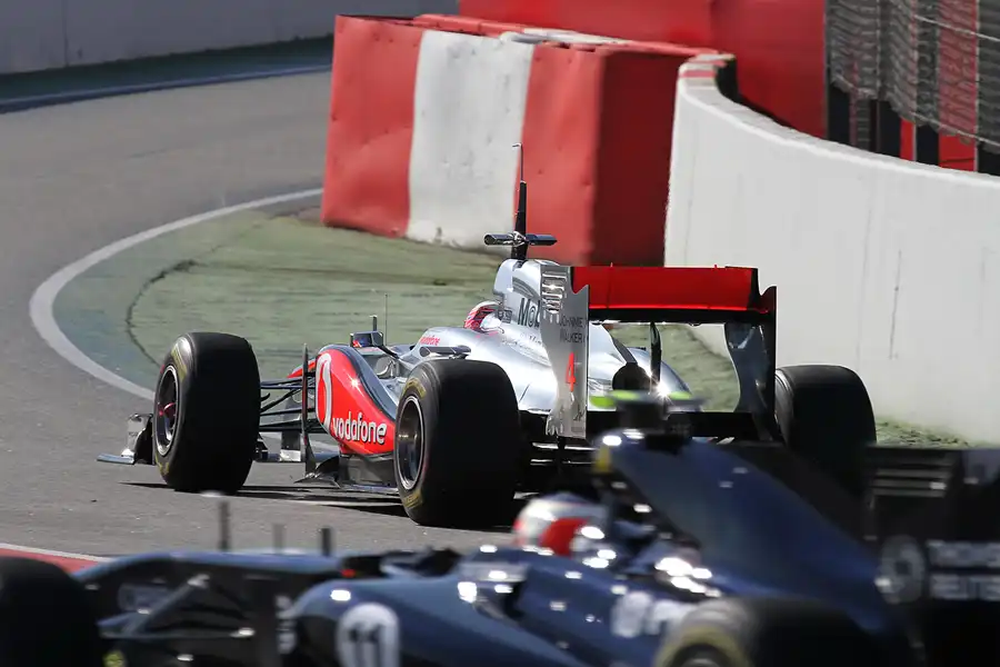 107 | 2011 | Barcelona | McLaren-Mercedes Benz MP4-26 | Jenson Button | © carsten riede fotografie