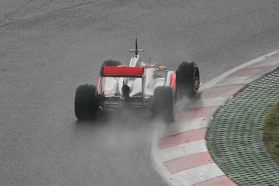 113 | 2011 | Barcelona | McLaren-Mercedes Benz MP4-26 | Lewis Hamilton | © carsten riede fotografie