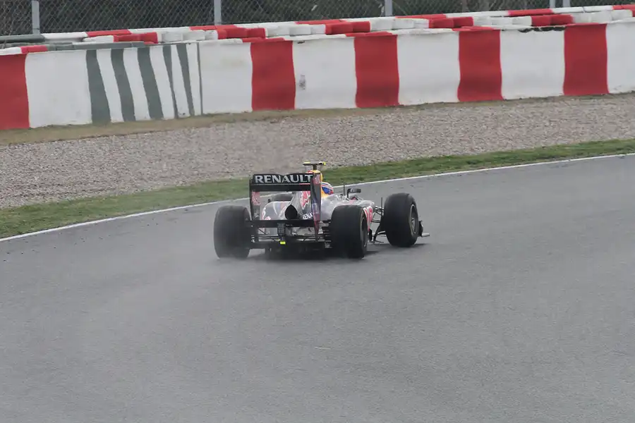 161 | 2011 | Barcelona | Red Bull-Renault RB7 | Mark Webber | © carsten riede fotografie