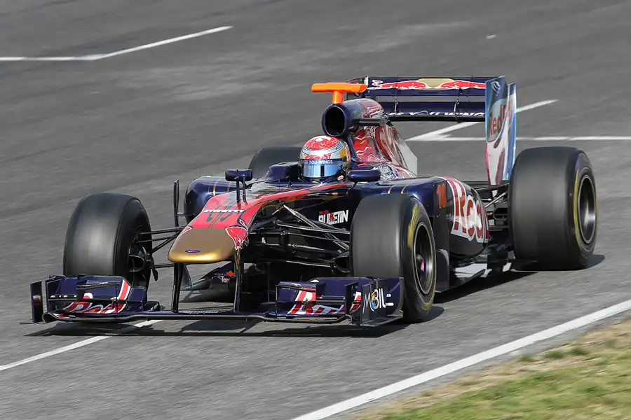 225 | 2011 | Barcelona | Toro Rosso-Ferrari STR6 | Sebastien Buemi | © carsten riede fotografie