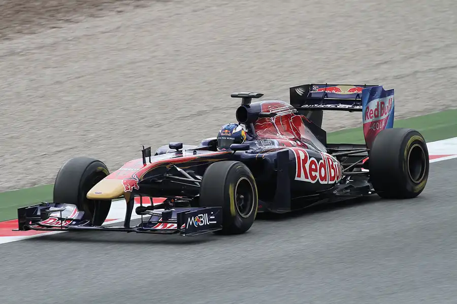 239 | 2011 | Barcelona | Toro Rosso-Ferrari STR6 | Daniel Ricciardo | © carsten riede fotografie