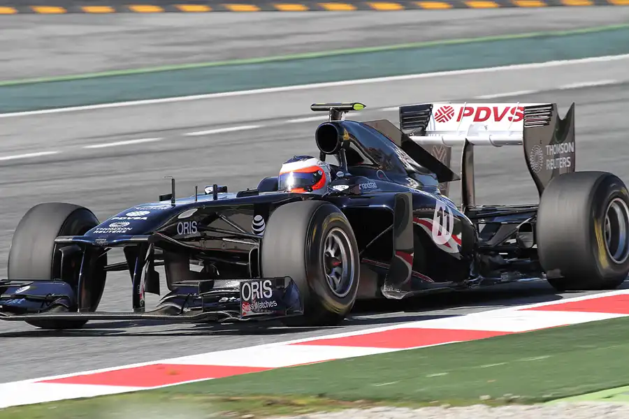 244 | 2011 | Barcelona | Williams-Cosworth FW33 | Rubens Barrichello | © carsten riede fotografie