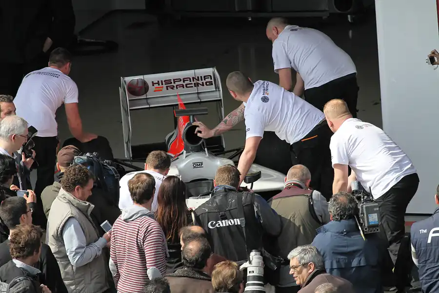 062 | 2011 | Barcelona | HRT-Cosworth F111 | © carsten riede fotografie