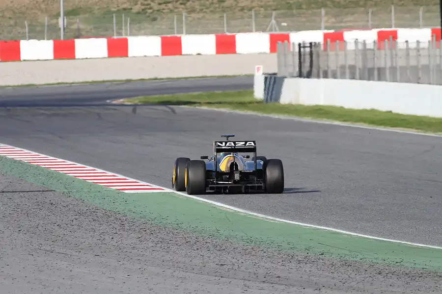 066 | 2011 | Barcelona | Lotus-Renault T128 | Heikki Kovalainen | © carsten riede fotografie