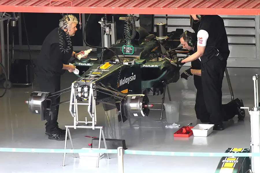 097 | 2011 | Barcelona | Lotus-Renault T128 | © carsten riede fotografie