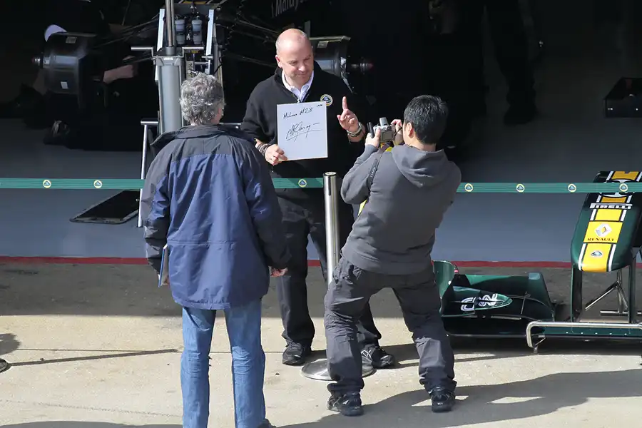 100 | 2011 | Barcelona | Lotus | Mike Gascoyne | © carsten riede fotografie