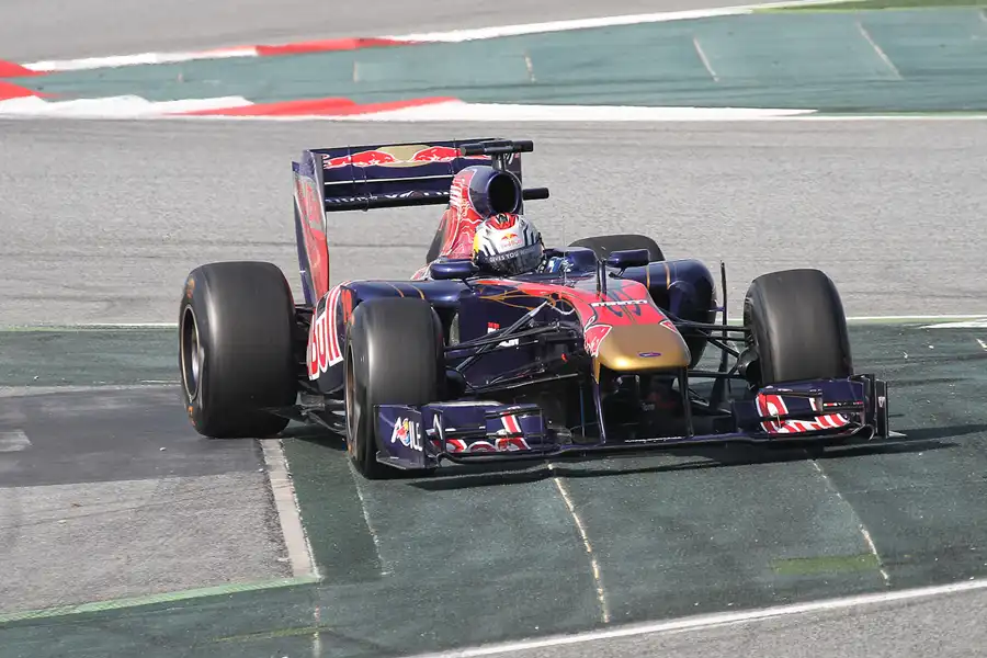 262 | 2011 | Barcelona | Toro Rosso-Ferrari STR6 | Jaime Alguersuari | © carsten riede fotografie