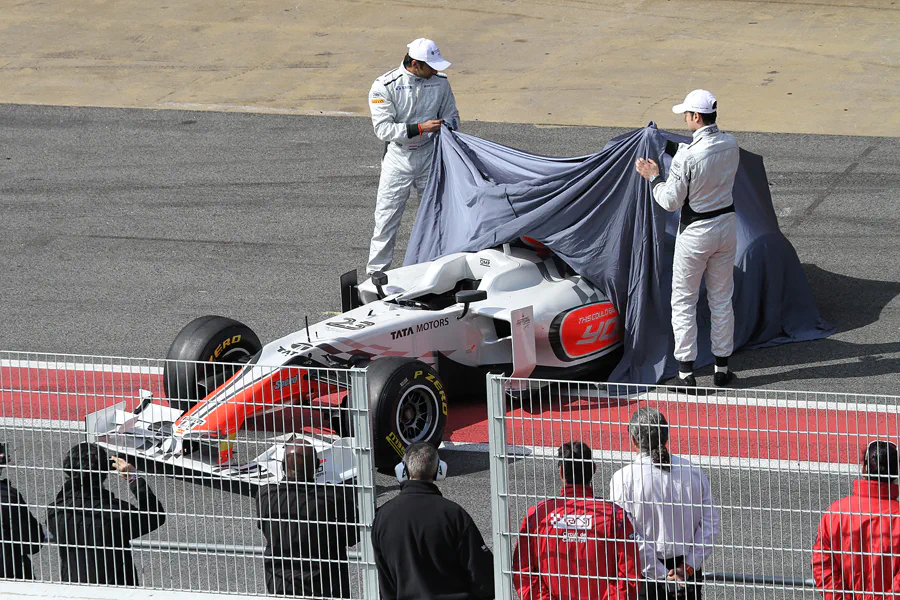 053 | 2011 | Barcelona | HRT-Cosworth F111 | Narain Karthikeyan + Vitantonio Liuzzi | © carsten riede fotografie