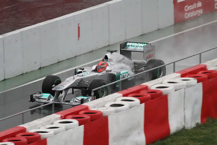 029 | 2011 | Barcelona | Mercedes Benz W02 | Michael Schumacher – 10:48 | © carsten riede fotografie