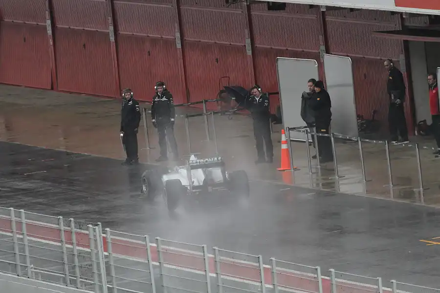 152 | 2011 | Barcelona | Mercedes Benz W02 | Nico Rosberg – 16:36 | © carsten riede fotografie