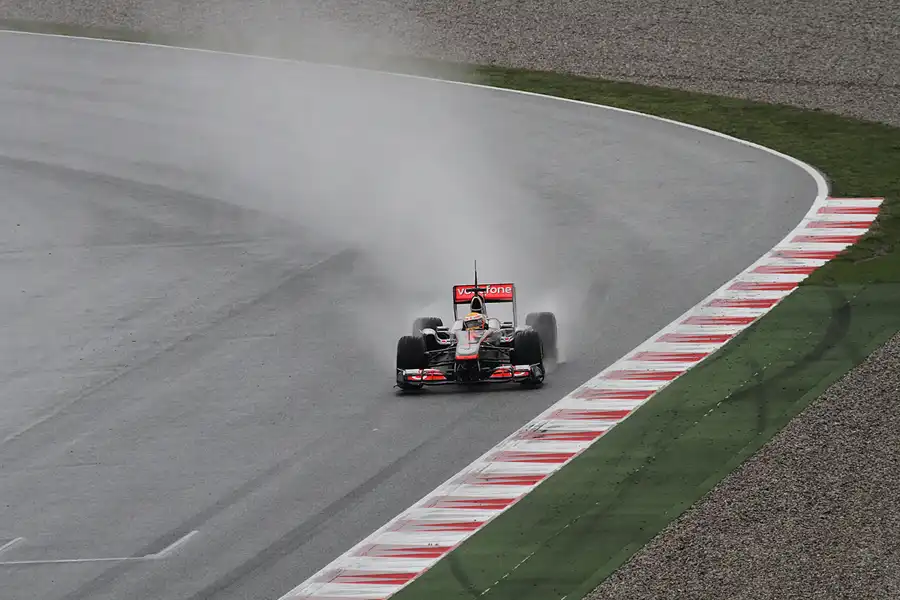 169 | 2011 | Barcelona | McLaren-Mercedes Benz MP4-26 | Lewis Hamilton – 16:54 | © carsten riede fotografie