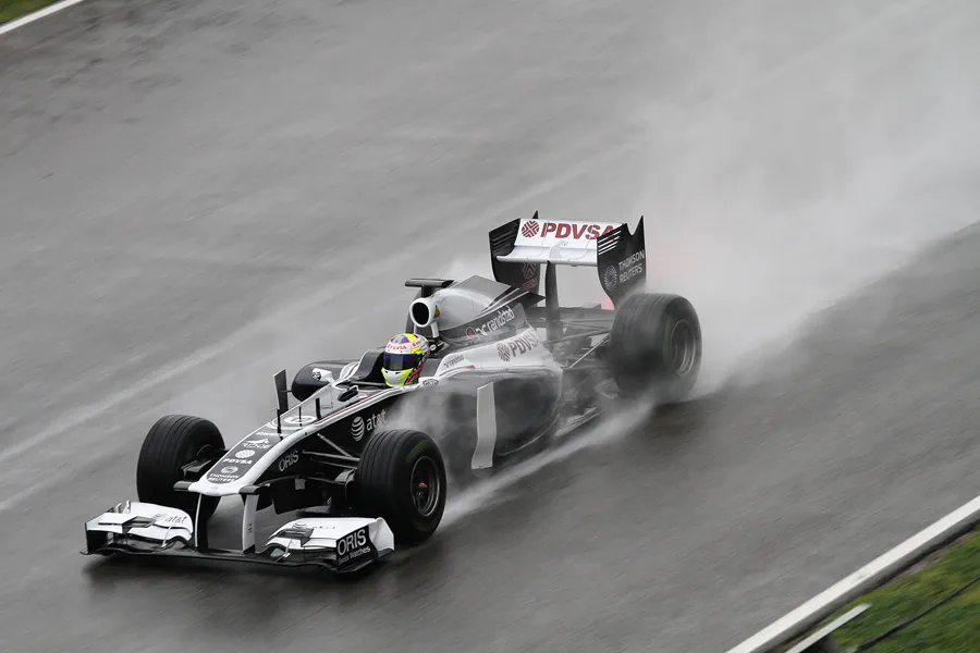 100 | 2011 | Barcelona | Williams-Cosworth FW33 | Pastor Maldonado – 15:14 | © carsten riede fotografie
