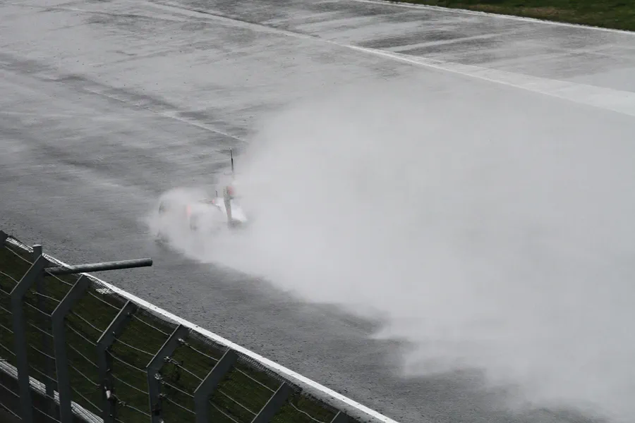 104 | 2011 | Barcelona | McLaren-Mercedes Benz MP4-26 | Lewis Hamilton – 15:19 | © carsten riede fotografie