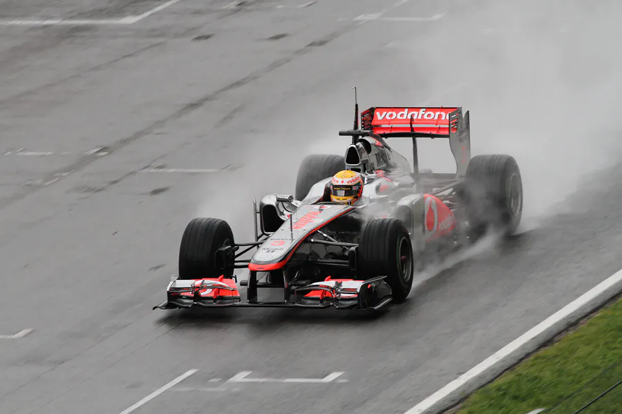108 | 2011 | Barcelona | McLaren-Mercedes Benz MP4-26 | Lewis Hamilton – 15:22 | © carsten riede fotografie