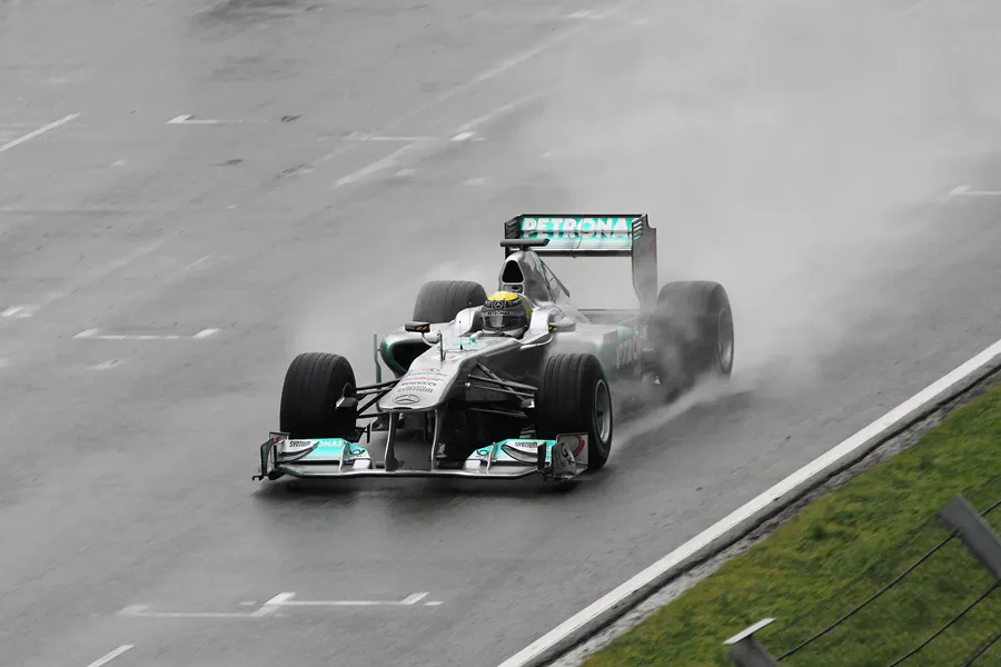 118 | 2011 | Barcelona | Mercedes Benz W02 | Nico Rosberg – 15:34 | © carsten riede fotografie