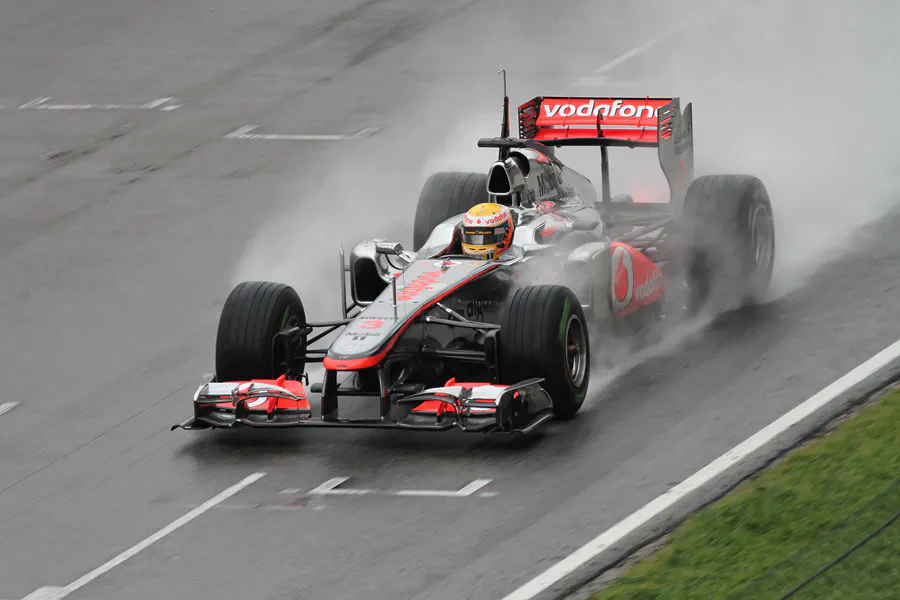 127 | 2011 | Barcelona | McLaren-Mercedes Benz MP4-26 | Lewis Hamilton – 15:39 | © carsten riede fotografie
