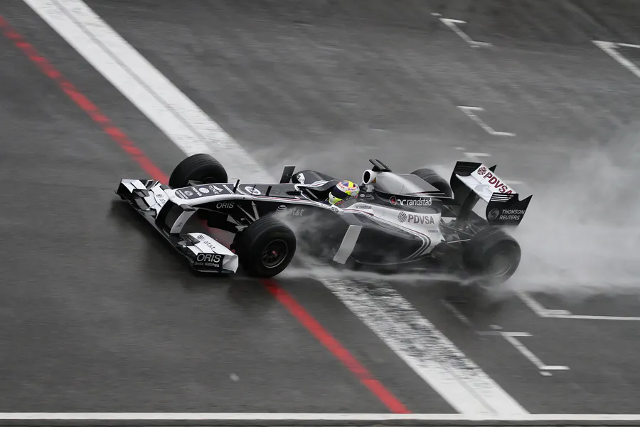 137 | 2011 | Barcelona | Williams-Cosworth FW33 | Pastor Maldonado – 15:58 | © carsten riede fotografie