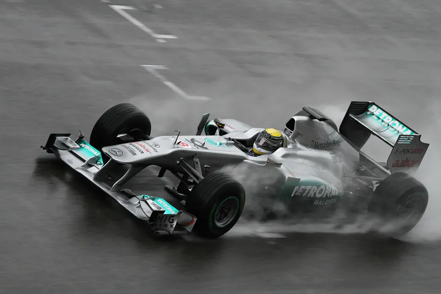 139 | 2011 | Barcelona | Mercedes Benz W02 | Nico Rosberg – 15:59 | © carsten riede fotografie