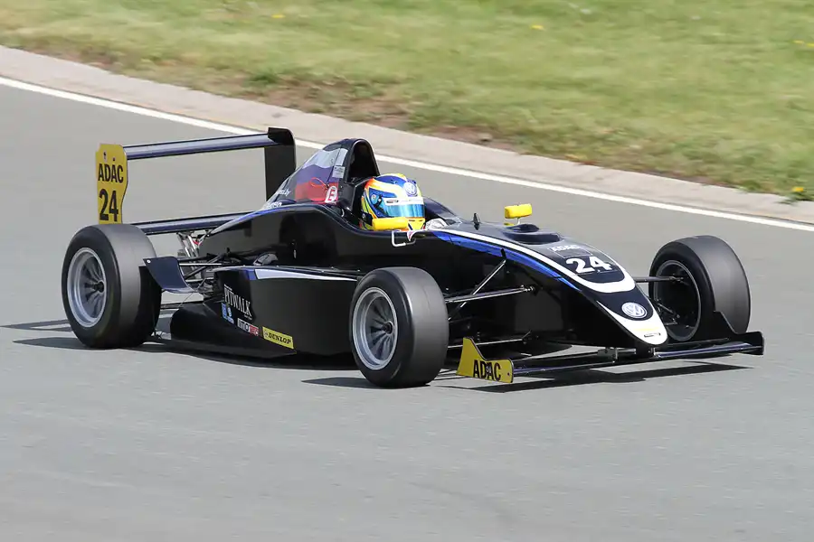 076 | 2011 | Sachsenring | ADAC Formel Masters | © carsten riede fotografie