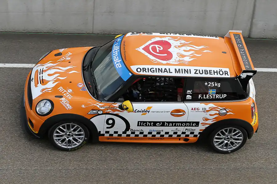 094 | 2011 | Sachsenring | Mini Challenge | © carsten riede fotografie