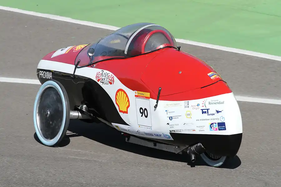 022 | 2011 | Eurospeedway | Shell Eco-marathon – Kategorie Prototype | © carsten riede fotografie