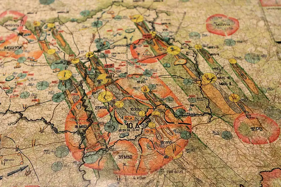 030 | 2011 | Kossa | Militär-Museum – Führungsbunker | © carsten riede fotografie