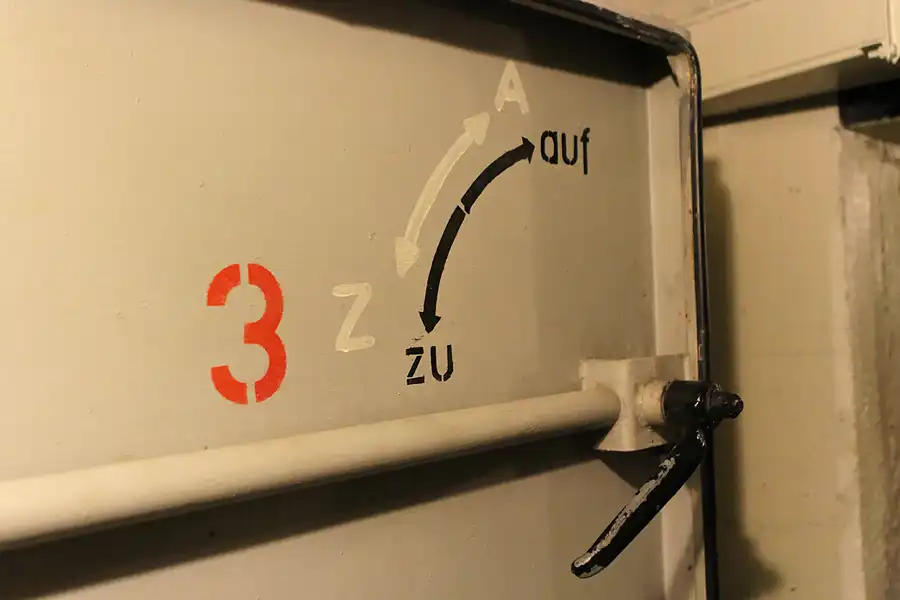 031 | 2011 | Kossa | Militär-Museum – Führungsbunker | © carsten riede fotografie