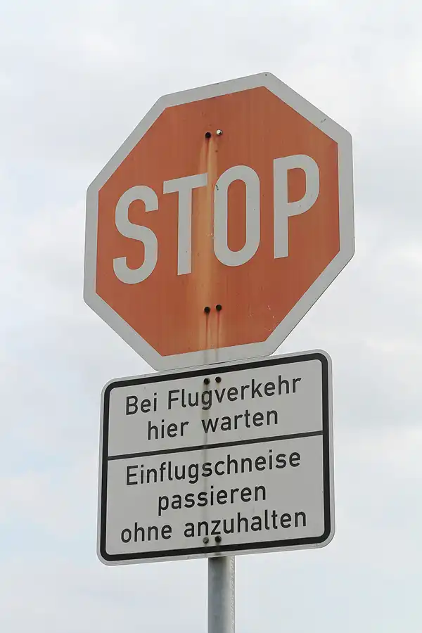 054 | 2011 | Berlin | Tempelhof Field | © carsten riede fotografie