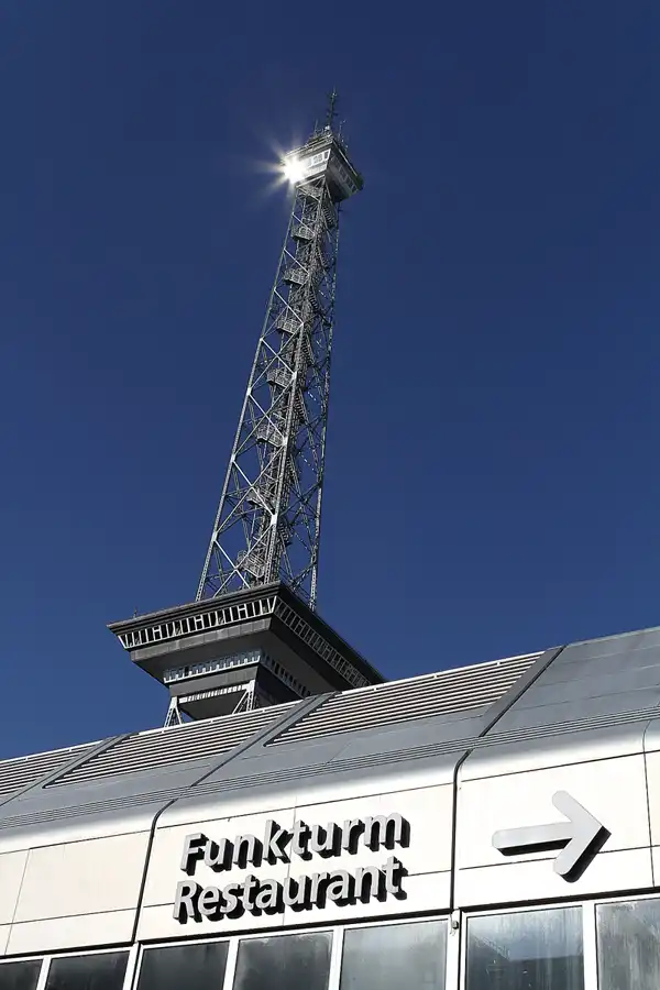 001 | 2011 | Berlin | Berliner Funkturm | © carsten riede fotografie