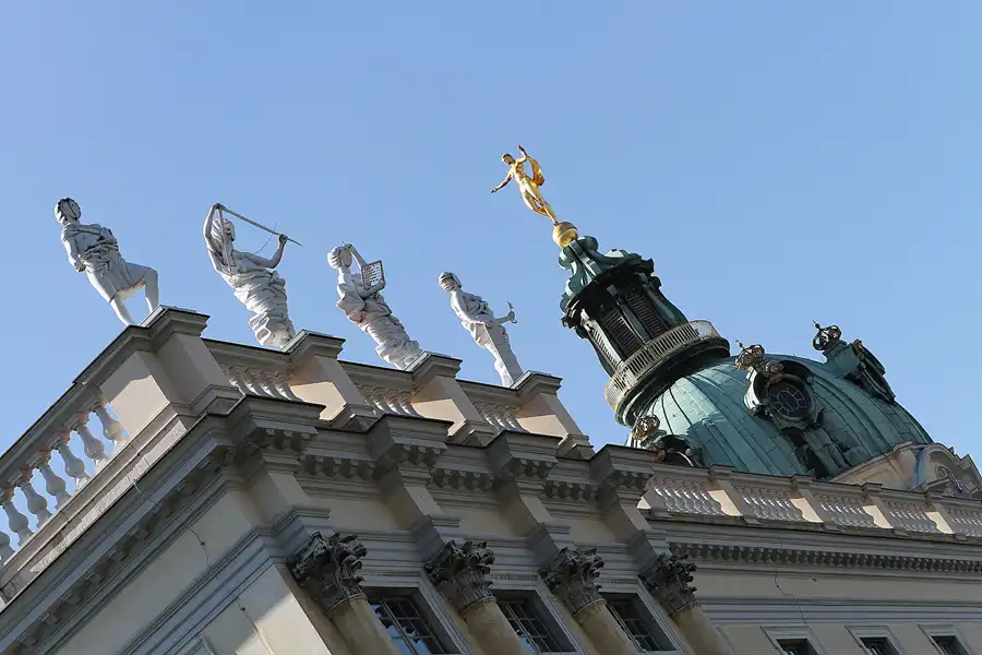 055 | 2011 | Berlin | Schloss Charlottenburg | © carsten riede fotografie