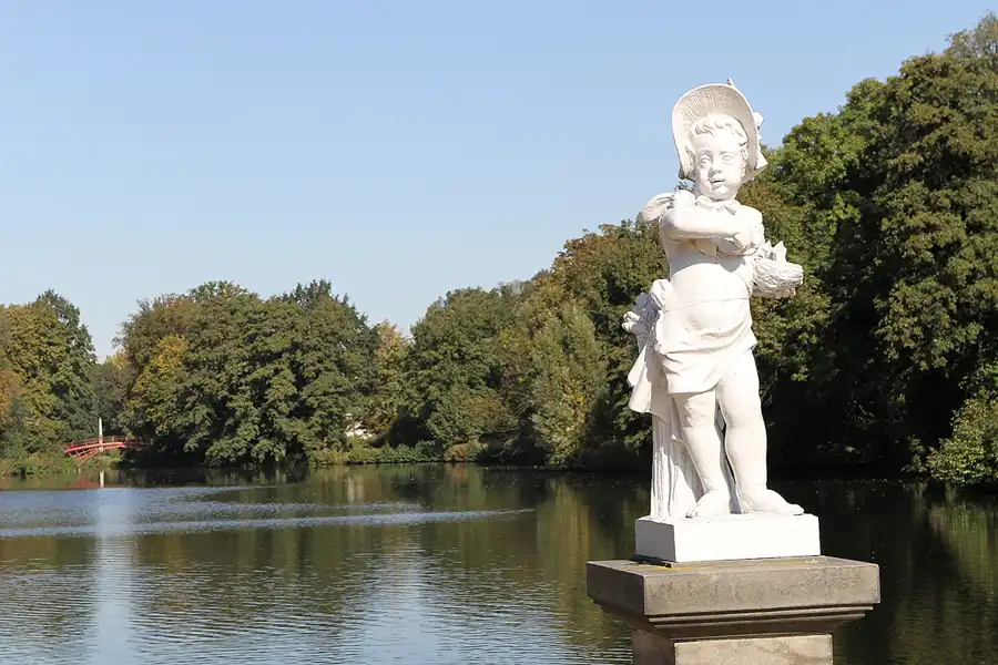 060 | 2011 | Berlin | Schloss Charlottenburg – Schlossgarten | © carsten riede fotografie