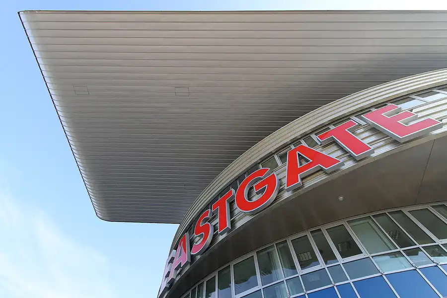 053 | 2011 | Berlin | Marzahner Promenade – Eastgate | © carsten riede fotografie