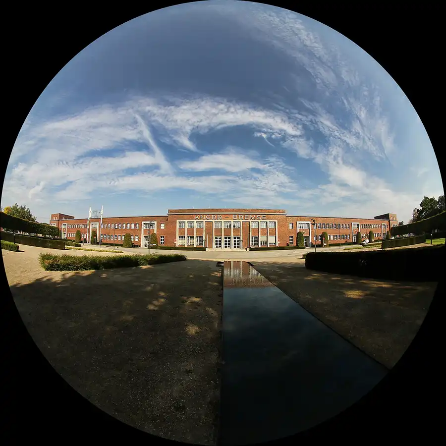 061 | 2011 | Berlin | Gewerbepark Georg Knorr | © carsten riede fotografie