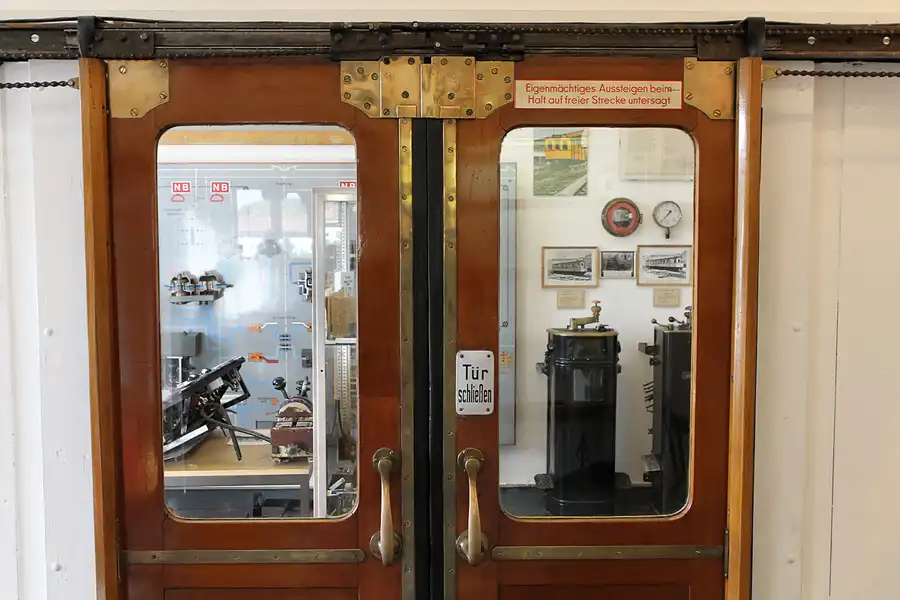 035 | 2011 | Berlin | U-Bahn Museum | © carsten riede fotografie